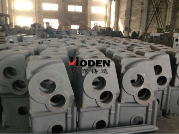 減速機(jī)箱體鑄件是由什么材料制成的？